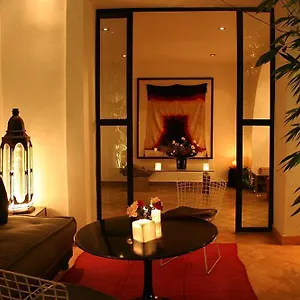 Le Nid By Sanssouci Collection Hotel
